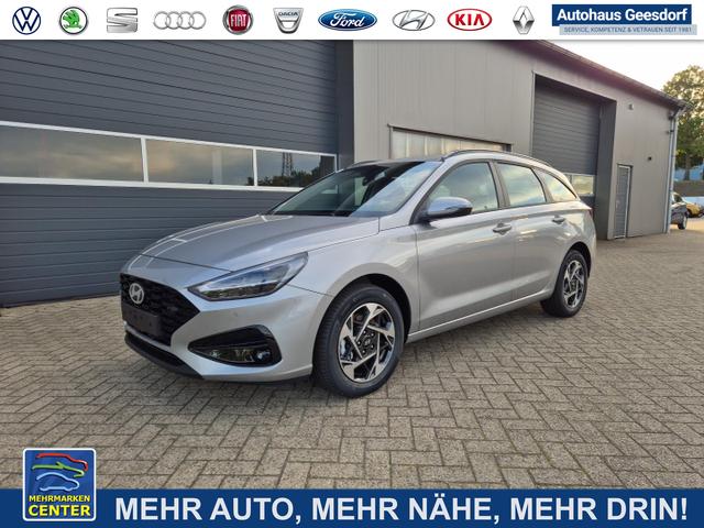 Lagerfahrzeug Hyundai i30 Kombi - 1.5 T-GDI 95PS Sitzheizung Lenkradheizung Klima Tempomat Navi Apple CarPlay   Android Auto PDC v h Rückf.Kamera 16-LM