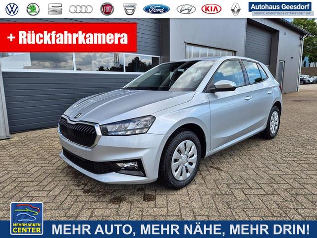 Lagerfahrzeug Skoda Fabia - 1.0 TSI 115PS DSG Selection 5-türig Rückf.Kamera Parksensoren Sitzheizung Multifunktionslenkrad Klima Skoda-Radio Bluetooth Touchscreen Tempomat Nebelsch. Apple CarPlay   Android Auto