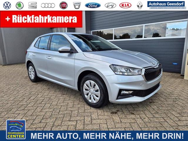 Lagerfahrzeug Skoda Fabia - 1.0 TSI 115PS DSG Selection 5-türig Rückf.Kamera Parksensoren Sitzheizung Multifunktionslenkrad Klima Skoda-Radio Bluetooth Touchscreen Tempomat Nebelsch. Apple CarPlay   Android Auto