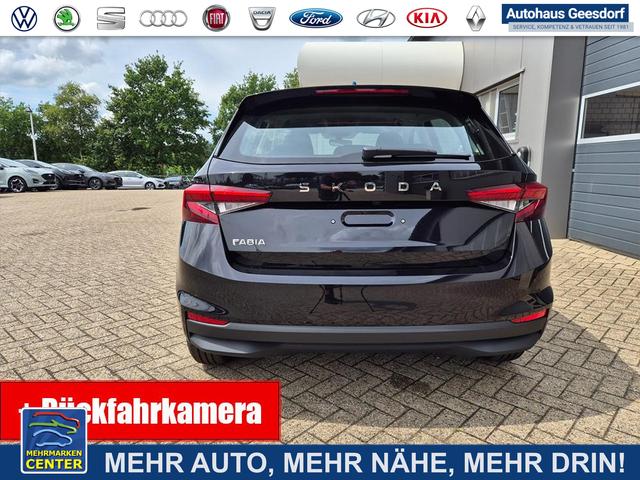 Lagerfahrzeug Skoda Fabia - 1.0 TSI 115PS DSG Selection 5-türig Rückf.Kamera Parksensoren Sitzheizung Multifunktionslenkrad Klima Skoda-Radio Bluetooth Touchscreen Tempomat Nebelsch. Apple CarPlay   Android Auto