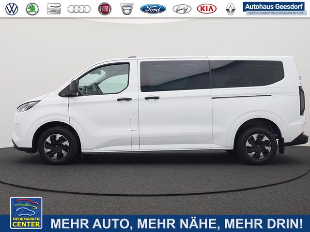 Lagerfahrzeug Ford Transit Custom - Kombi 9-Sitzer L2 2.5 Duratec PHEV 233PS Automatik Trend 3,4t Klimaautomatik Frontscheibe beheizb. Rückf.kamera PDC v h Tempomat Navi Bluetooth Touchscreen Apple CarPlay Android Auto Ganzj.Reifen