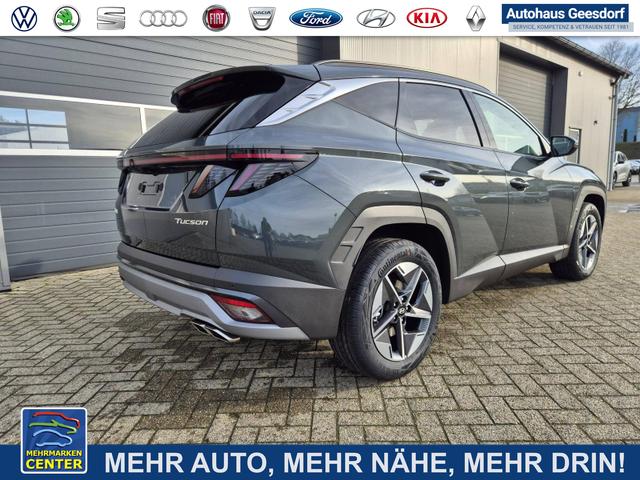 Lagerfahrzeug Hyundai TUCSON - Trend 1.6 T-GDI 150PS Automatik TZ 2026 Teil-Leder Sitzheizung v h Lenkradheizung Klimaautomatik Navi Touchscreen DAB  Apple CarPlay   Android Auto PDC R&uuml;ckf.-Kamera Matrix-LED-Scheinw.