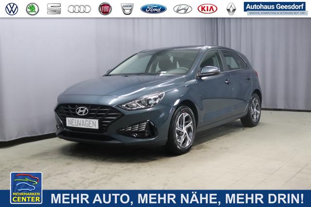 Lagerfahrzeug Hyundai i30 - Comfort 1.5 FL 81kW Klimaanlage, Sitzheizung, Lederlenkrad, Radio DAB, Freisprecheinrichtung, Tempomat, Lichtsensor, Einparkhilfe hinten, Nebelscheinwerfer, 16 Zoll Leichtmetallfelgen, uvm.