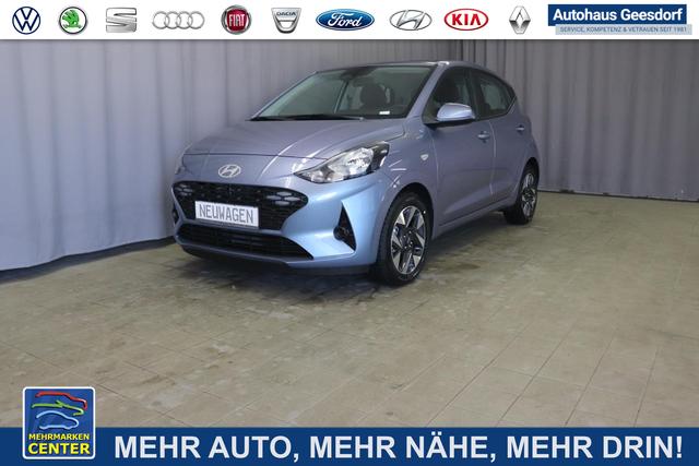 Lagerfahrzeug Hyundai i10 - Comfort 1.2 5MT 62kW (84 PS) Radio mit DAB, Apple CarPlay & Android Auto, Rückfahrkamera, 15" Leichtmetallfelgen, Tempolimitassistent, Spursicherheit, Sicherheit vorne, Fernlichtassistent, uvm.