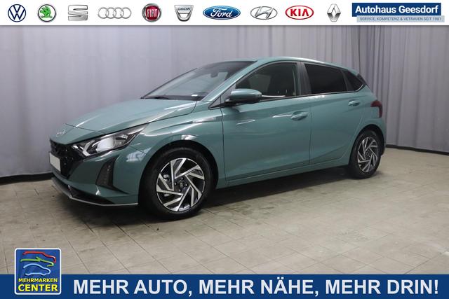 Lagerfahrzeug Hyundai i20 - Family 1.0 T-GDI 73 kW (100 PS) Navigationssystem, Klimaautomatik, Sitzheizung, Lenkradheizung, Radio mit DAB, Apple CarPlay & Android Auto, Rückfahrkamera, Einparkhilfe hinten, Lichtsensor, Spurassistent, Fernlichtassistent, Verkehrszeichenassistent uvm.