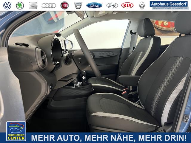 Lagerfahrzeug Hyundai i10 - GO  1.2 MT 58 kW (79 PS) Klimaautomatik, Navigationssystem, Apple CarPlay & Android Auto, Sitzheizung, Lenkradheizung, Einparkhilfe hinten, Rückfahrkamera, Privacy Glass, 15" Leichtmetallfelgen, uvm.