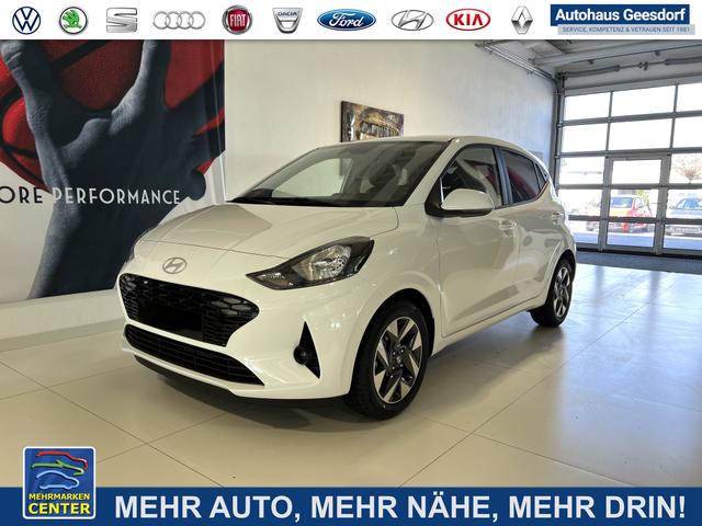 Lagerfahrzeug Hyundai i10 - GO  1.2 MT 58 kW (79 PS) 5 Jahre Herstellergarantie, Klimaautomatik, Navigationssystem, Apple CarPlay & Android Auto, Sitzheizung, Lenkradheizung, Einparkhilfe hinten, Rückfahrkamera, Privacy Glass, 15" Leichtmetallfelgen, uvm.