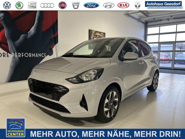 Lagerfahrzeug Hyundai i10 - GO  1.2 MT 58 kW (79 PS) Klimaautomatik, Navigationssystem, Apple CarPlay & Android Auto, Sitzheizung, Lenkradheizung, Einparkhilfe hinten, Rückfahrkamera, Privacy Glass, 15" Leichtmetallfelgen, uvm.