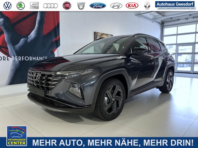 Lagerfahrzeug Hyundai TUCSON - Trend Line Plus 1.6 CRDi 4WD 48V 100 kW (136 PS) Lenkradheizung, Sitzheizung, 2-Zonen Klimaautomatik, Regensensor, Lichtsensor, Navigationssystem, Apple CarPlay, Android Auto, Rückfahrkamera, 19 Zoll Leichtmetallfelgen, uvm.