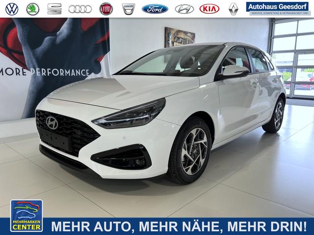 Lagerfahrzeug Hyundai i30 - GO 1.0 T-GDI 73 kW (100 PS) Toter-Winkel-Assistent, 2-Zonen-Klimaautomatik, PDC vorne und hinten, Rückfahrkamera, LED-Scheinwerfer, Sitzheizung, Lenkradheizung, Navigationssystem, Radio mit DAB, Apple CarPlay, Android Auto, 16 Zoll Leichtmetallfelgen