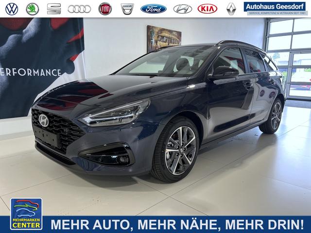 Lagerfahrzeug Hyundai i30 - GO  1.0 T-GDi 73 kW (100 PS) 2-Zonen-Klimaautomatik, Lenkradheizung, Sitzheizung, Navigationssystem, DAB, Apple CarPlay, Android Auto, LED-Abblendlicht, Lichtsensor, Einparkhilfe vorne und hinten, Rückfahrkamera, 17 Zoll Leichtmetallfelgen, uvm.