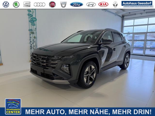 Lagerfahrzeug Hyundai TUCSON - GO  1.6 T-GDI 2WD DCT 110 kW (150 PS) 2-Zonen-Klimaautomatik, Sitzheizung, Lenkradheizung, Navigationssystem, DAB, Android Auto, Apple CarPlay, R&uuml;ckfahrkamera, Einparkhilfe vorne und hinten, 18 Zoll Leichtmetallfelgen, uvm.