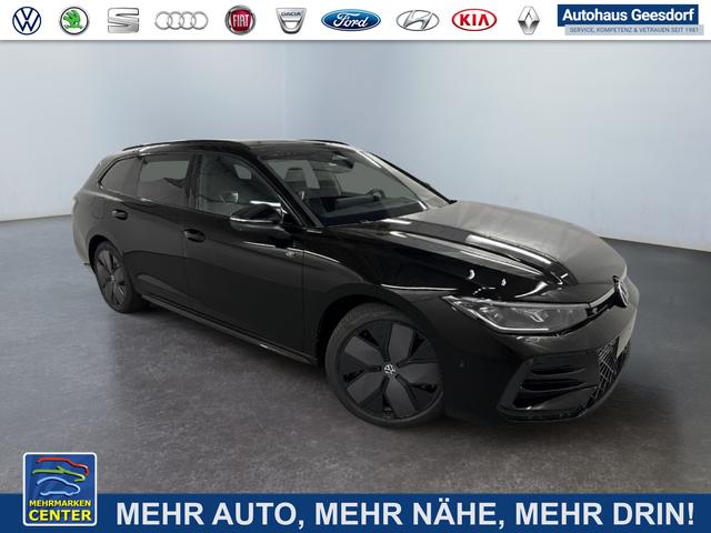 Lagerfahrzeug Volkswagen Passat Variant - R-Line 2.0 TDI SCR 4Motion 193PS/142kW DSG7 2026 |  AHK  PANO  Black Style  19" Schwarz LM  NAVI  RFK  TravelAssist