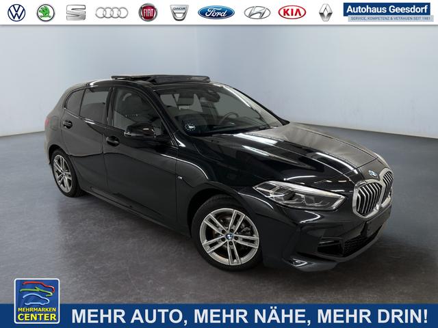 Gebrauchtfahrzeug BMW 1er - 118 i M Sport 136PS/100kW Steptronic 2024 |   17" ALU  Pano  Park Assist  Getonte HS  - RESERVIERT