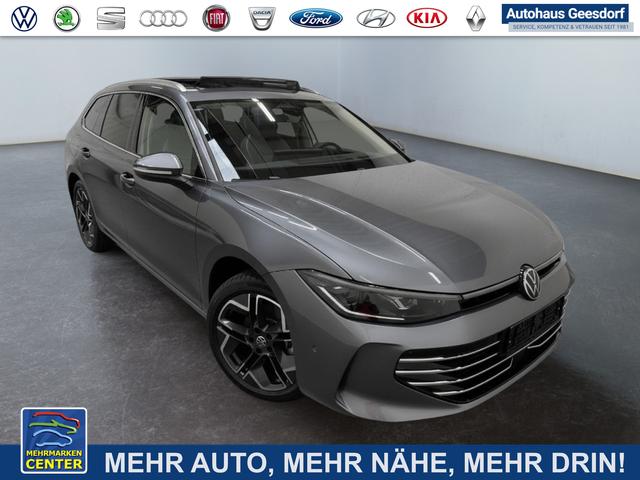 Lagerfahrzeug Volkswagen Passat Variant - R-Line 2.0 TSI 4Motion 265PS/195kW DSG7 2026 |  19"  AHK  PANO  Black Style  360g  NAVI  Matrix 