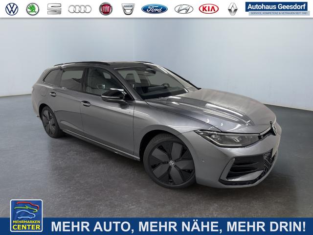 Lagerfahrzeug Volkswagen Passat Variant - R-Line 2.0 TSI 4Motion 265PS/195kW DSG7 2026 |  19"  AHK  PANO  Black Style  360g  NAVI  Matrix 