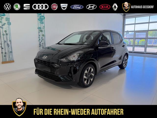 Lagerfahrzeug Hyundai i10 - GO  1.2 MT 58 kW (79 PS) Klimaautomatik, Navigationssystem, Apple CarPlay & Android Auto, Sitzheizung, Lenkradheizung, Einparkhilfe hinten, R&uuml;ckfahrkamera, Privacy Glass, 15" Leichtmetallfelgen, uvm.