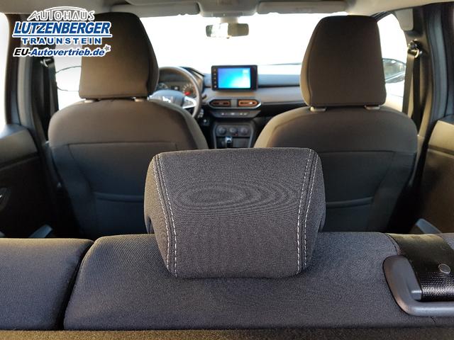 Dacia Sandero Stepway X-Tronic Automatik Innenraumansicht Rücksitzlehne asymmetrisch umklappbar (1/3 zu 2/3)