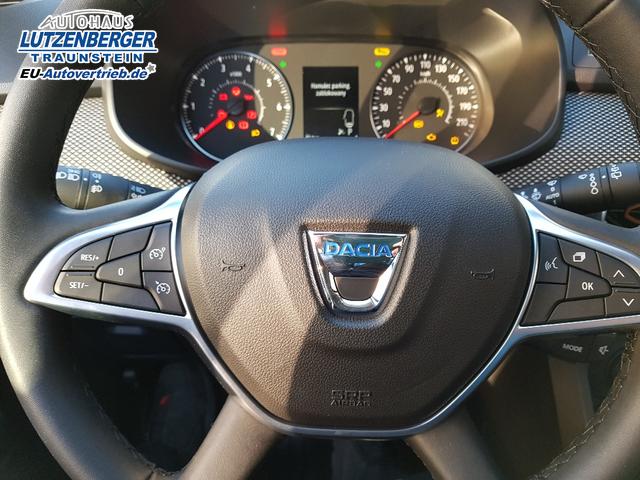 Dacia Sandero Stepway X-Tronic Automatik Multifunktionslenkrad in Lederoptik Lenkrad tiefenverstellbar