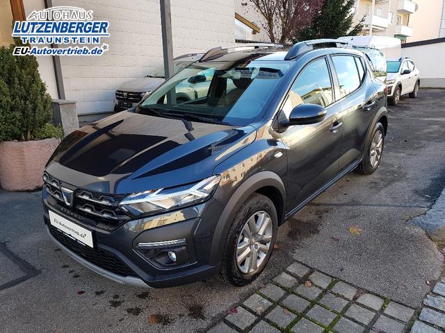 Dacia Sandero Stepway X-Tronic Automatik Frontansicht Seitenansicht