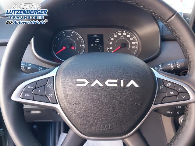 Dacia Jogger Extreme 7 Sitzer Zeder grün
