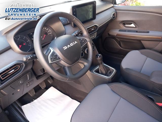 Dacia Jogger Extreme 7 Sitzer Zeder grün