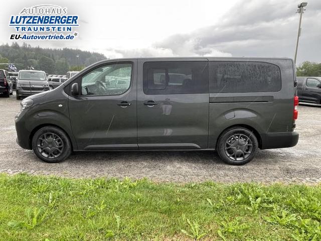 Opel Vivaro Kombi XL 9-Sitzer 2.2 Diesel 132 KW (179 PS) 8-Gang Automatik 