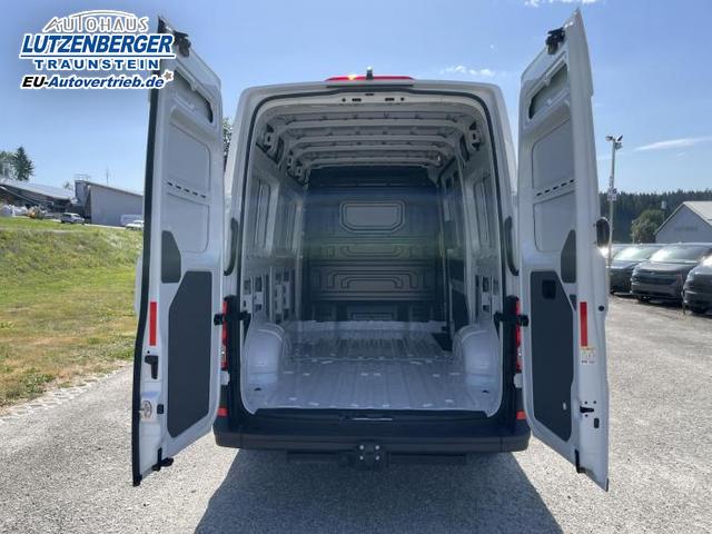 Volkswagen T7 Kastenwagen Crafter Kasten 35 L3H3 2.0 TDI 103kW (140 PS) 6-Gang-Schaltgetriebe 