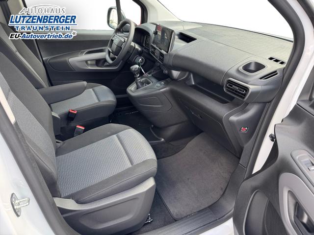Toyota Proace City Verso 1,2 L2 Business 7 Sitzer Klima Einparkhilfe Apple Tempomat DAB 10 Zoll Display Regensensor 