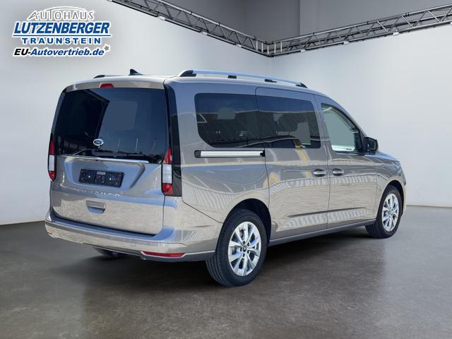 Ford Grand Tourneo Titanium
