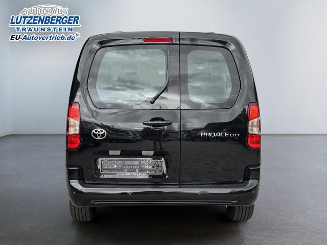 EU Neuwagen Toyota Proace City Verso L2 7 Sitzer 