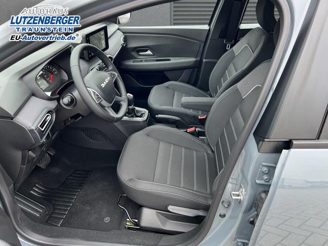 Dacia Sandero Expression SHZ+RFK+LED TCe 90 CVT Autom. 