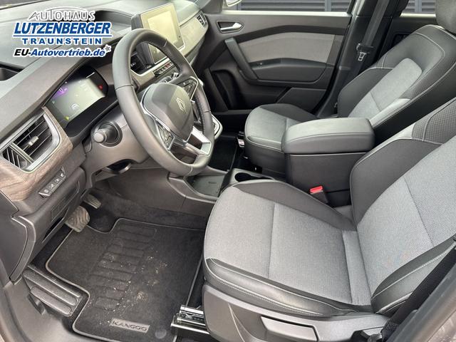 Renault Grand Kangoo Techno SHZ TCe 130 EDC 