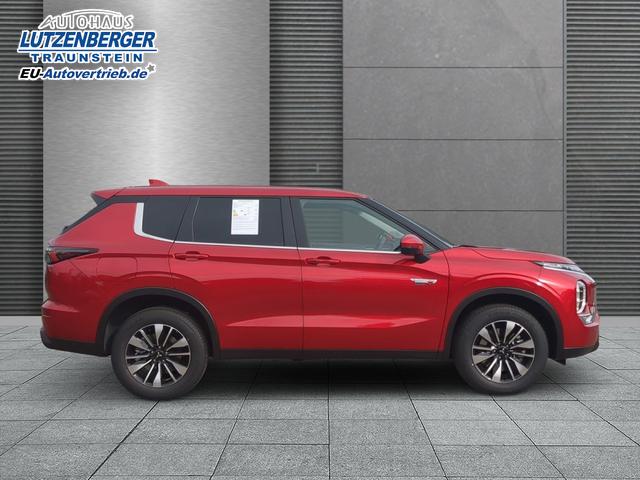 Mitsubishi Outlander Plus 360&deg; Kamera+SHZ+LED Plug-in Hybrid 2.4 4WD 