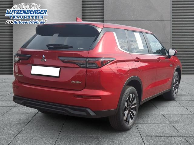 Mitsubishi Outlander Plus 360&deg; Kamera+SHZ+LED Plug-in Hybrid 2.4 4WD 