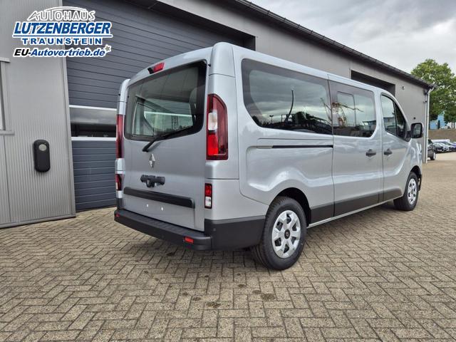 Renault Trafic L2H1 3,0t Grand Equilibre+Rollstuhlbefestigung dCi 150 