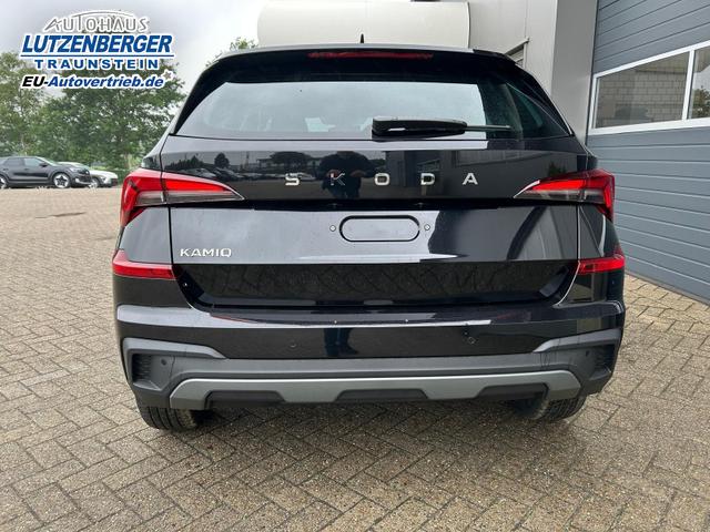 Skoda Kamiq 1.0 TSI 115PS DSG Selection Matrix-LED Sitzheizung Garantieverlängerung Klimaautomatik Parksensoren Skoda-Radio drahtlos Apple CarPlay + Android Auto Digital Cockpit Tempomat abg.Scheiben 