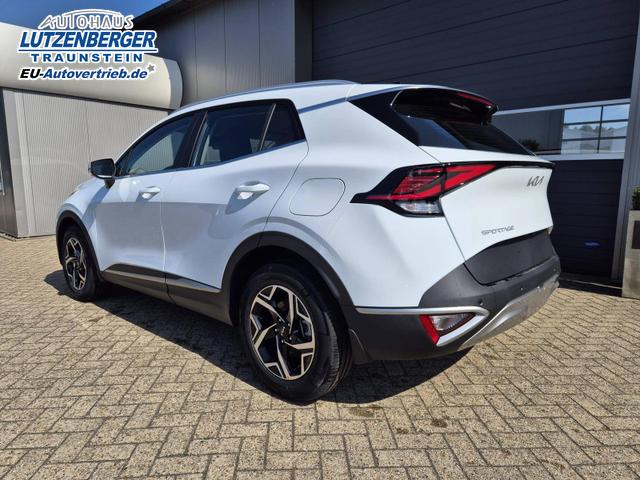 Kia Sportage Vision 1.6 T-GDi MHEV 160PS Sitzheizung Lenkradheizung Klimaautomatik Navi Bluetooth Touchscreen Apple CarPlay Android Auto PDC v+h Rückf.Kamera Tempomat 17"LM 