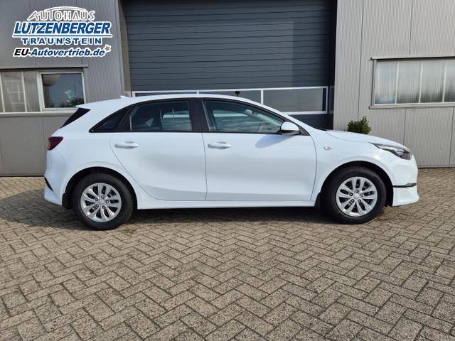 Kia Ceed Vision 1.5 T-GDi 140PS Klimaautomatik Alarmanlage Sitzheizung Lenkradheizung Navi PDC Rückf.Kamera Bluetooth Touchscreen Apple CarPlay Android Auto Tempomat 