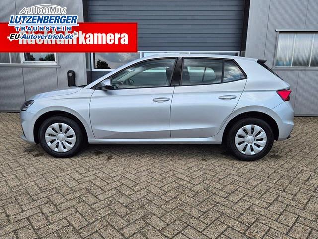 Skoda Fabia 1.0 TSI 115PS DSG Selection 5-t&uuml;rig R&uuml;ckf.Kamera Parksensoren Sitzheizung Multifunktionslenkrad Klima Skoda-Radio Bluetooth Touchscreen Tempomat Nebelsch. Apple CarPlay + Android Auto 