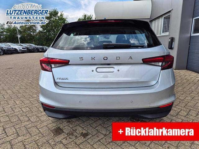 Skoda Fabia 1.0 TSI 115PS DSG Selection 5-t&uuml;rig R&uuml;ckf.Kamera Parksensoren Sitzheizung Multifunktionslenkrad Klima Skoda-Radio Bluetooth Touchscreen Tempomat Nebelsch. Apple CarPlay + Android Auto 