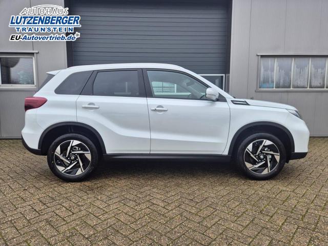 Suzuki Vitara Comfort+ 110PS Automatik MHEV 4x4 ALLGRIP 1.4 Boosterjet Allrad Teilleder Navi Klimaautomatik Sitzheizung ACC PDC v+h Rückf.Kamera Suzuki-Radio Apple CarPlay Android Auto Touchscreen 2xKeyless 17-LM 