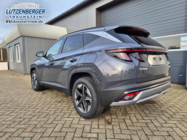 Hyundai TUCSON Trend 1.6 T-GDI 150PS Automatik TZ 2026 Teil-Leder Sitzheizung v+h Lenkradheizung Klimaautomatik Navi Touchscreen DAB+ Apple CarPlay + Android Auto PDC R&uuml;ckf.-Kamera Matrix-LED-Scheinw. 