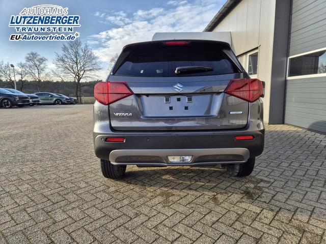 Suzuki Vitara Comfort+ 110PS Automatik MHEV 1.4 Boosterjet Teilleder Navi Klimaautomatik Sitzheizung ACC PDC v+h R&uuml;ckf.Kamera Suzuki-Radio Apple CarPlay Android Auto Touchscreen 2xKeyless 17-LM 