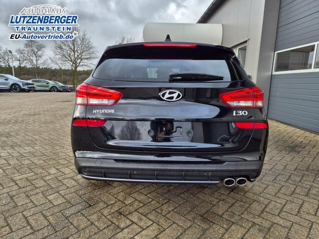 Hyundai i30 Kombi 1.6 T-GDI 150PS Automatik N-Line MY2026 Sitzheizung Lenkradheizung Klimaautomatik Navi 10,3"-Touchscreen Bluelink Apple CarPlay + Android Auto PDC v+h R&uuml;ckf.Kamera 18-LM 