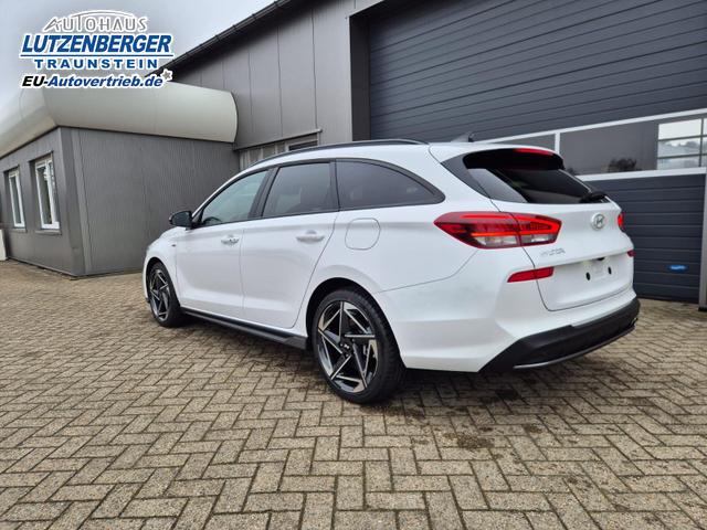 Hyundai i30 Kombi 1.6 T-GDI 150PS Automatik N-Line MY2026 Sitzheizung Lenkradheizung Klimaautomatik Navi 10,3"-Touchscreen Bluelink Apple CarPlay + Android Auto PDC v+h R&uuml;ckf.Kamera 18-LM 