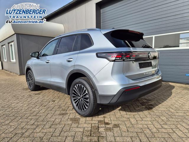 Volkswagen Tiguan Life 1,5 l eHybrid OPF 204PS DSG Design Paket "Dark" LED-Plus-Scheinw. elektr. Heckklappe Sitzheizung v+h Lenkradheizung Frontscheibe beheizb. R&uuml;ckf.Kamera Klimaautomatik VW-Radio Bluetooth wireless Apple CarPlay + Android Auto PDC ACC 2xKeyl 