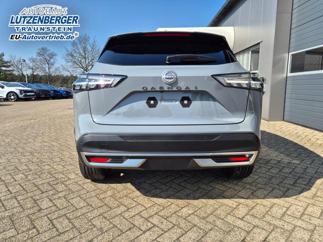 Nissan Qashqai 1.3 DIG-T MHEV 158 PS X-Tronic Tekna Voll-Leder Klimaautomatik PanoGlasdach Sitzheizung Lenkradheizung Navi Head-Up Display elektr. Heckklappe ACC PDC v+h 360&deg;Kamera DAB Bluetooth Touchscreen Apple CarPlay Android Auto 19"LM 