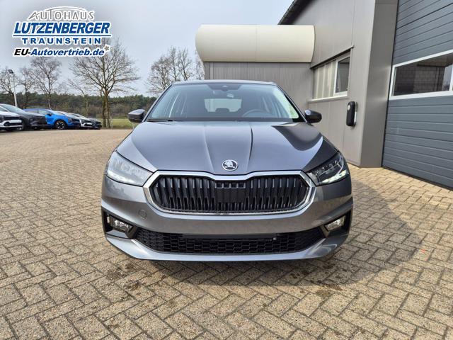 Skoda Fabia 1.0 TSI 95PS Selection 5-t&uuml;rig R&uuml;ckf.Kamera Parksensoren Sitzheizung Multifunktionslenkrad Klima Skoda-Radio Bluetooth Touchscreen Tempomat Nebelsch. Apple CarPlay + Android Auto 