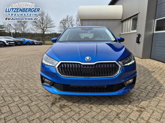 Skoda Fabia 1.0 TSI 95PS Selection 5-t&uuml;rig R&uuml;ckf.Kamera Parksensoren Sitzheizung Multifunktionslenkrad Klima Skoda-Radio Bluetooth Touchscreen Tempomat Nebelsch. Apple CarPlay + Android Auto 